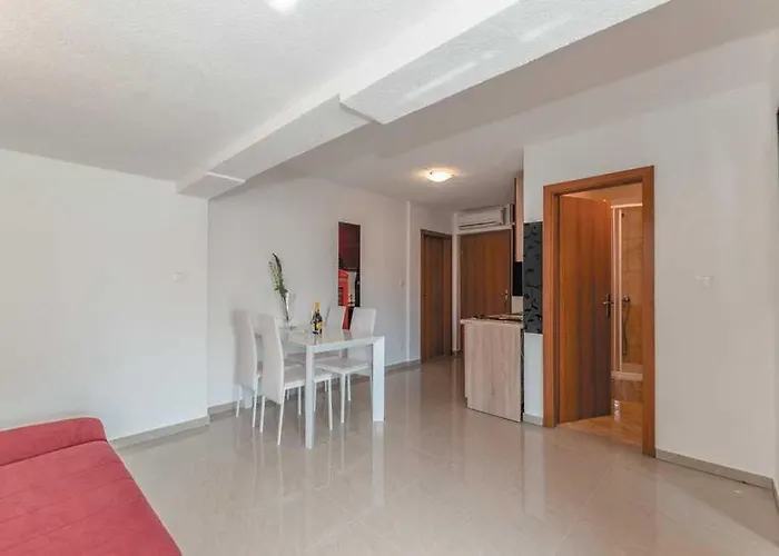 Haus Jelena 4 Apartman *